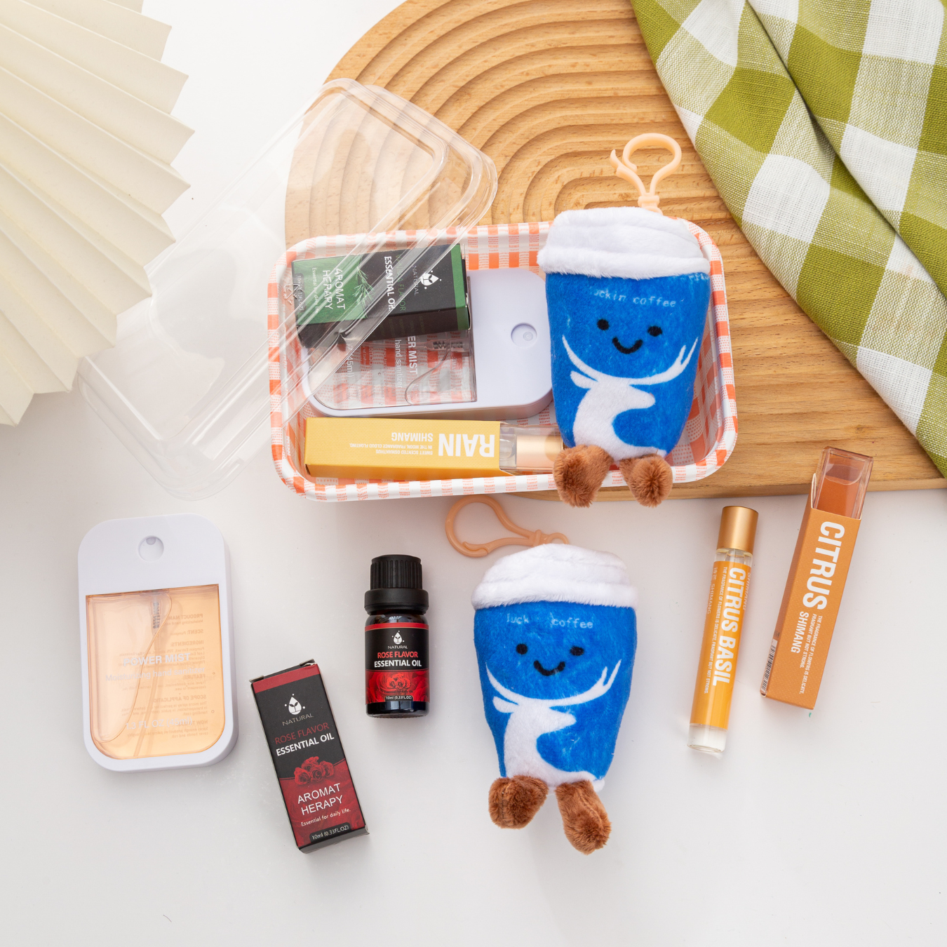 🎄 Christmas Plushie Bento Set – Limited Holiday Edition 🎁 Hand Sanitizer| Essential Oil | Aroma Roller