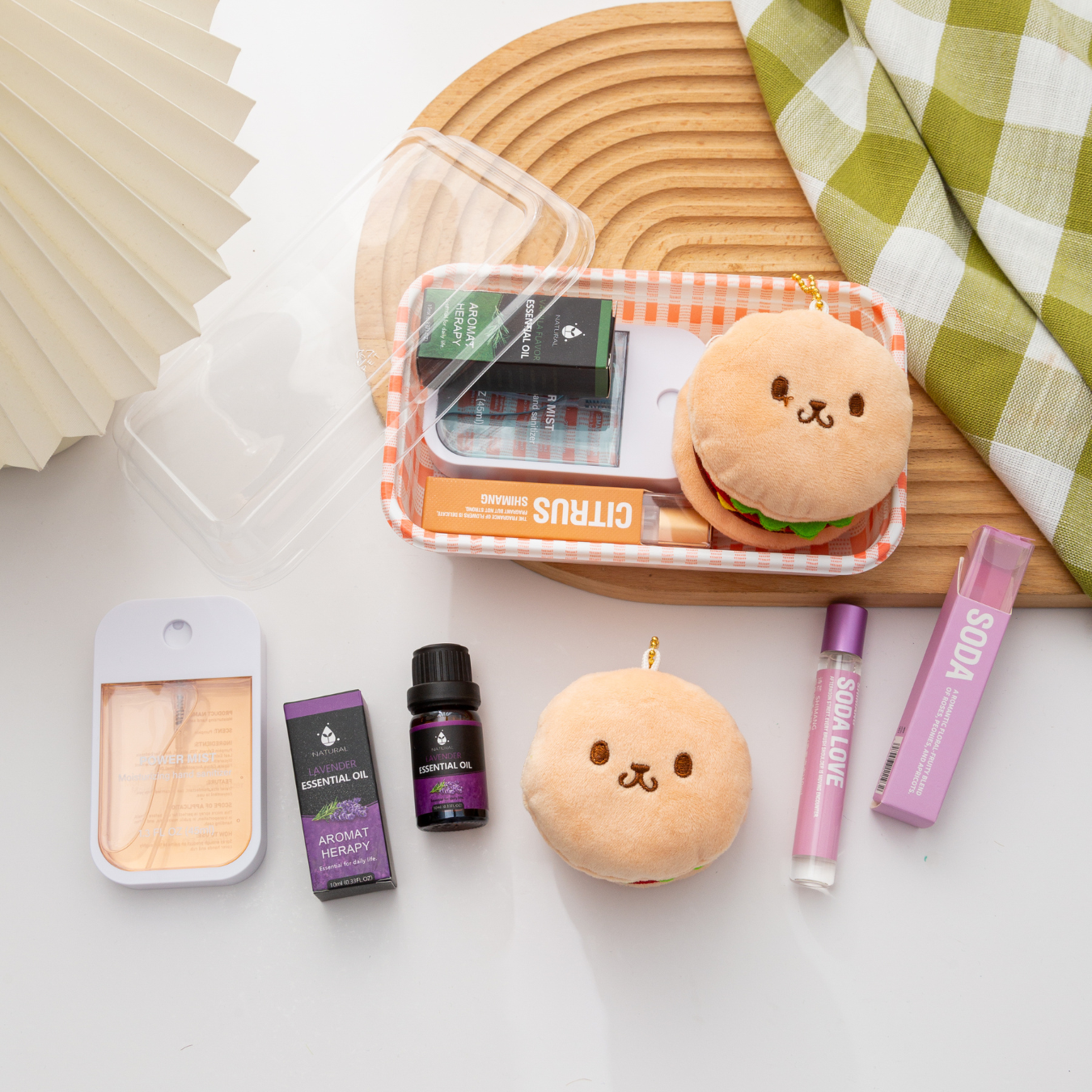 🎄 Christmas Plushie Bento Set – Limited Holiday Edition 🎁 Hand Sanitizer| Essential Oil | Aroma Roller