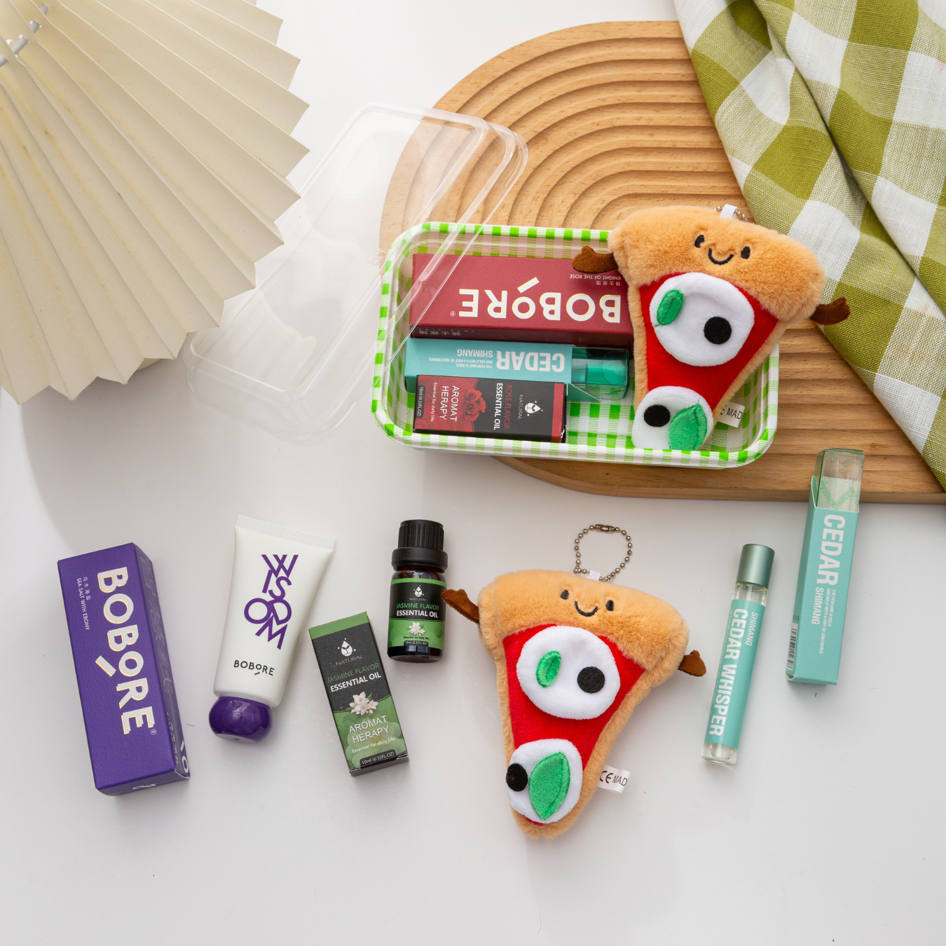 🎄 Christmas Plushie Bento Set – Limited Holiday Edition 🎁 Lotion | Essential Oil | Aroma Roller