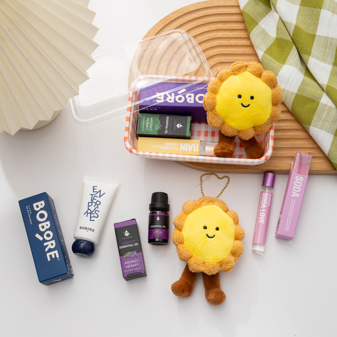 🎄 Christmas Plushie Bento Set – Limited Holiday Edition 🎁 Lotion | Essential Oil | Aroma Roller