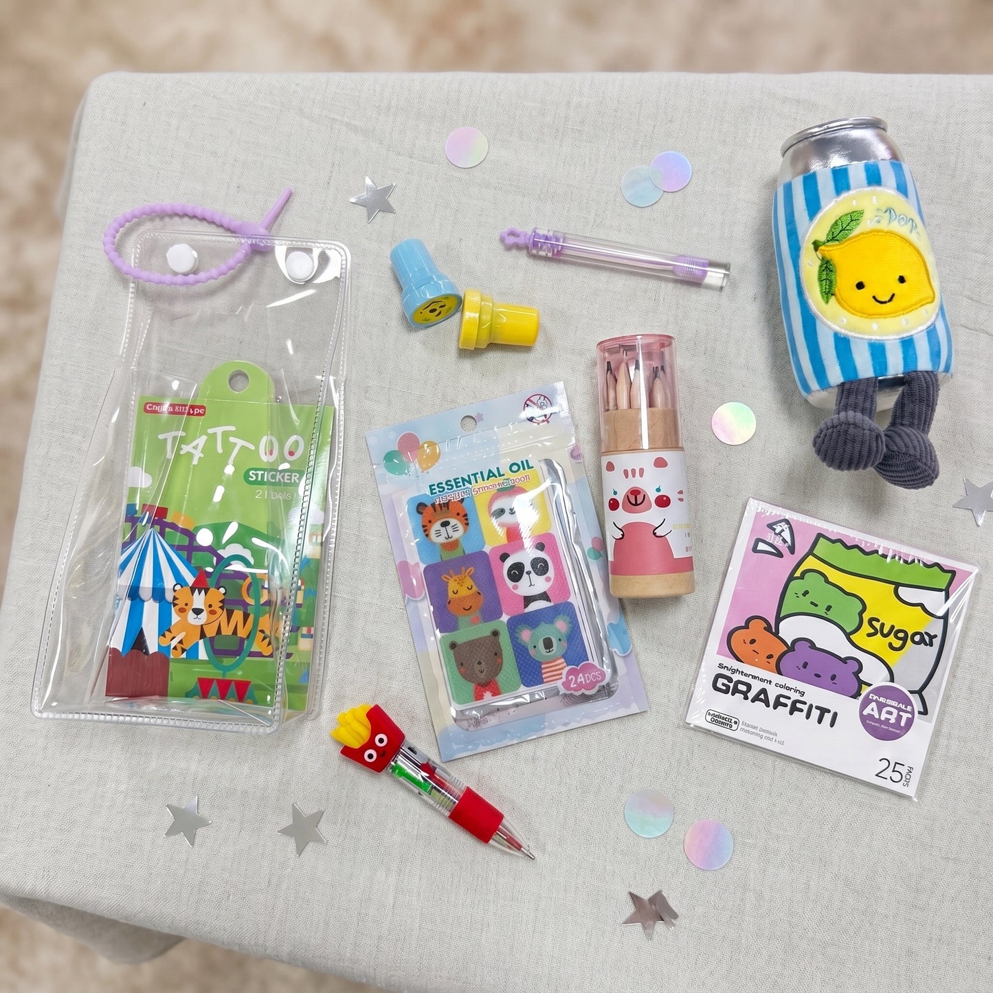 Plush Colouring Carrier Set